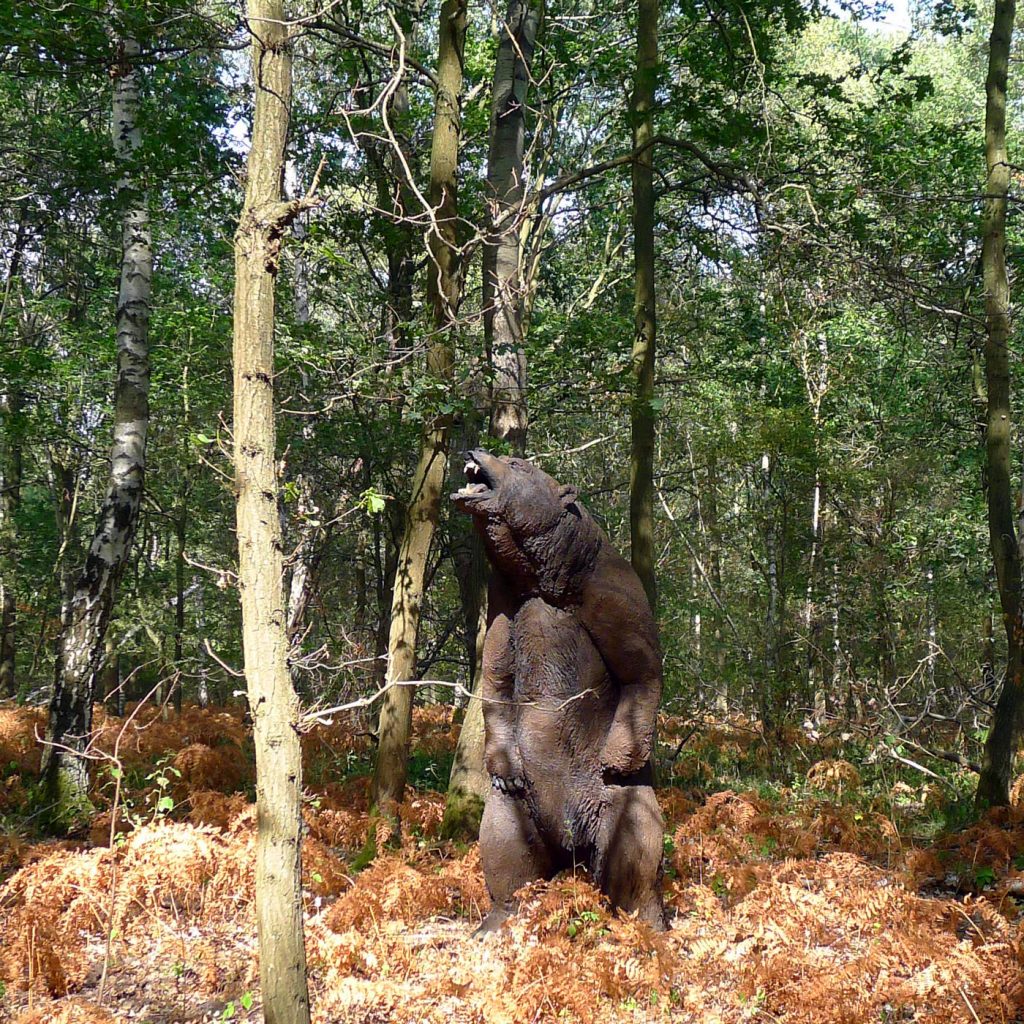 Wolfgang Herbst: 3D-Tiere für Bogensport, Dekoration, Werbung - tier.art - Grizzlybär