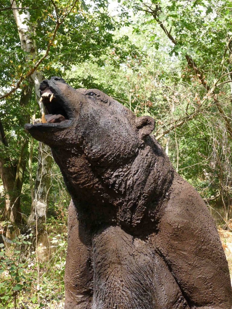 Wolfgang Herbst: 3D-Tiere für Bogensport, Dekoration, Werbung - tier.art - Grizzlybär